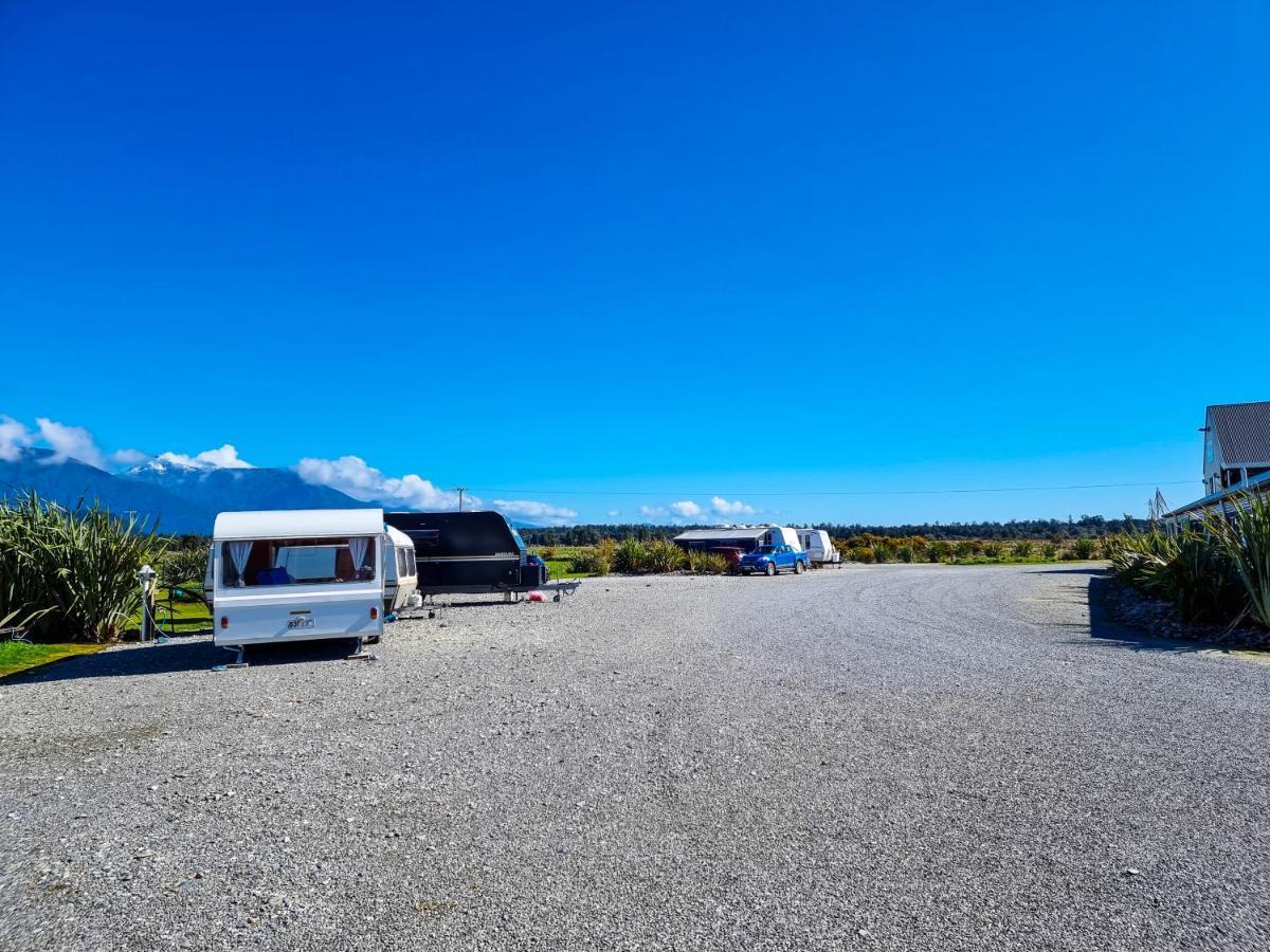 Haast River Motels & Holiday Park Bagian luar foto