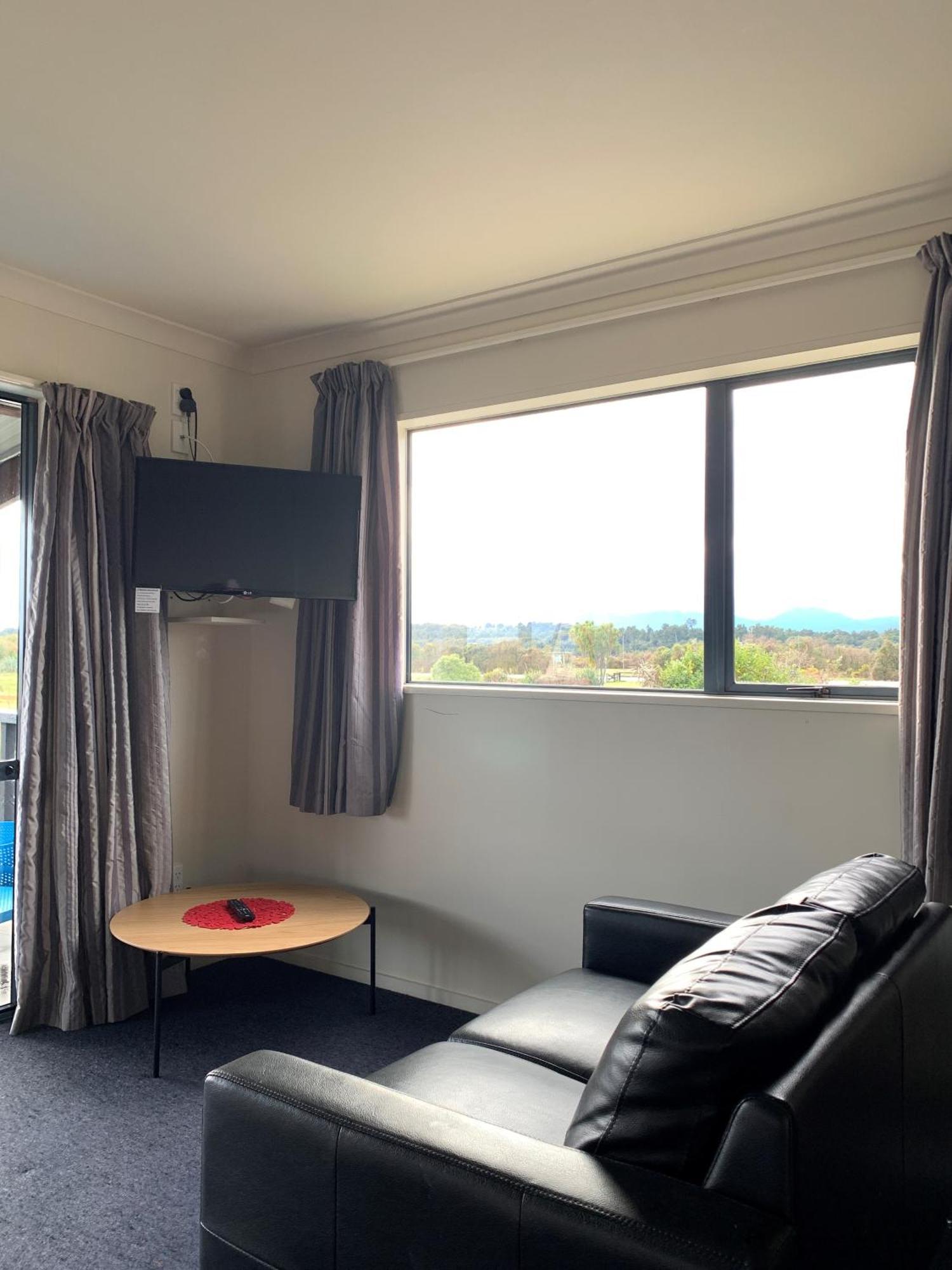 Haast River Motels & Holiday Park Bagian luar foto