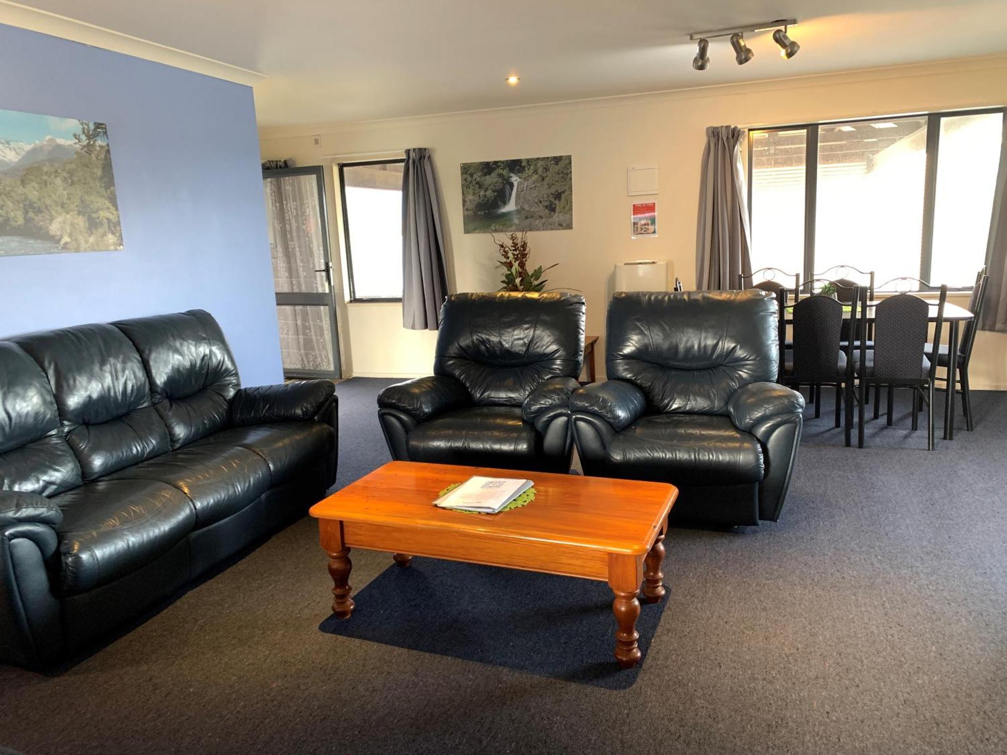 Haast River Motels & Holiday Park Bagian luar foto