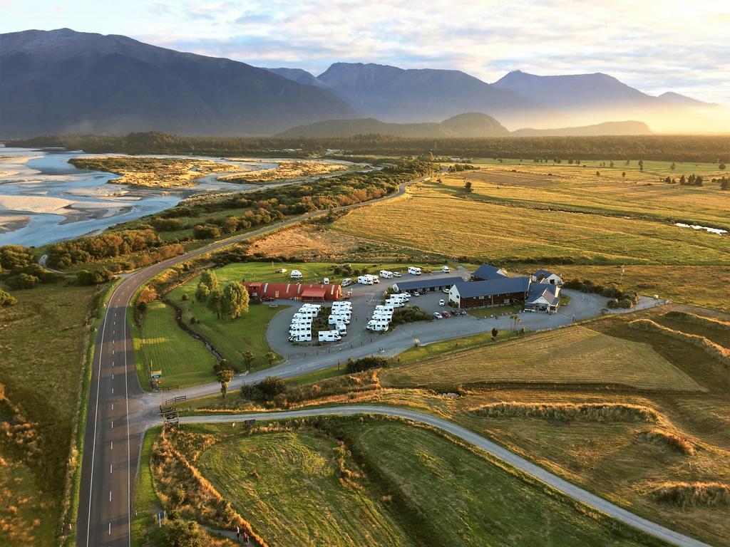 Haast River Motels & Holiday Park Bagian luar foto